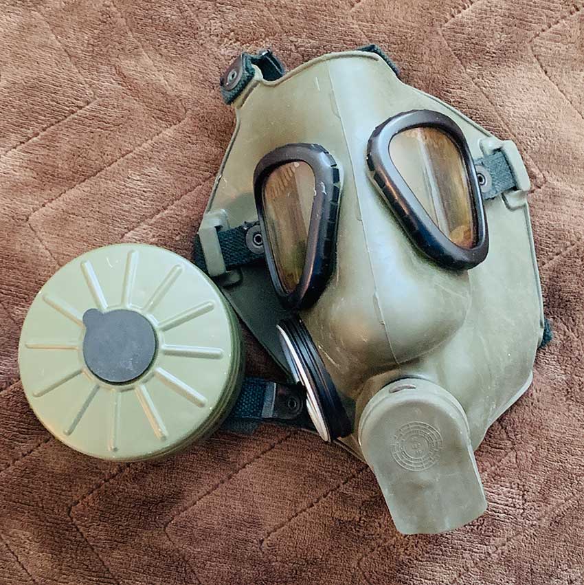 bug out bag gas mask